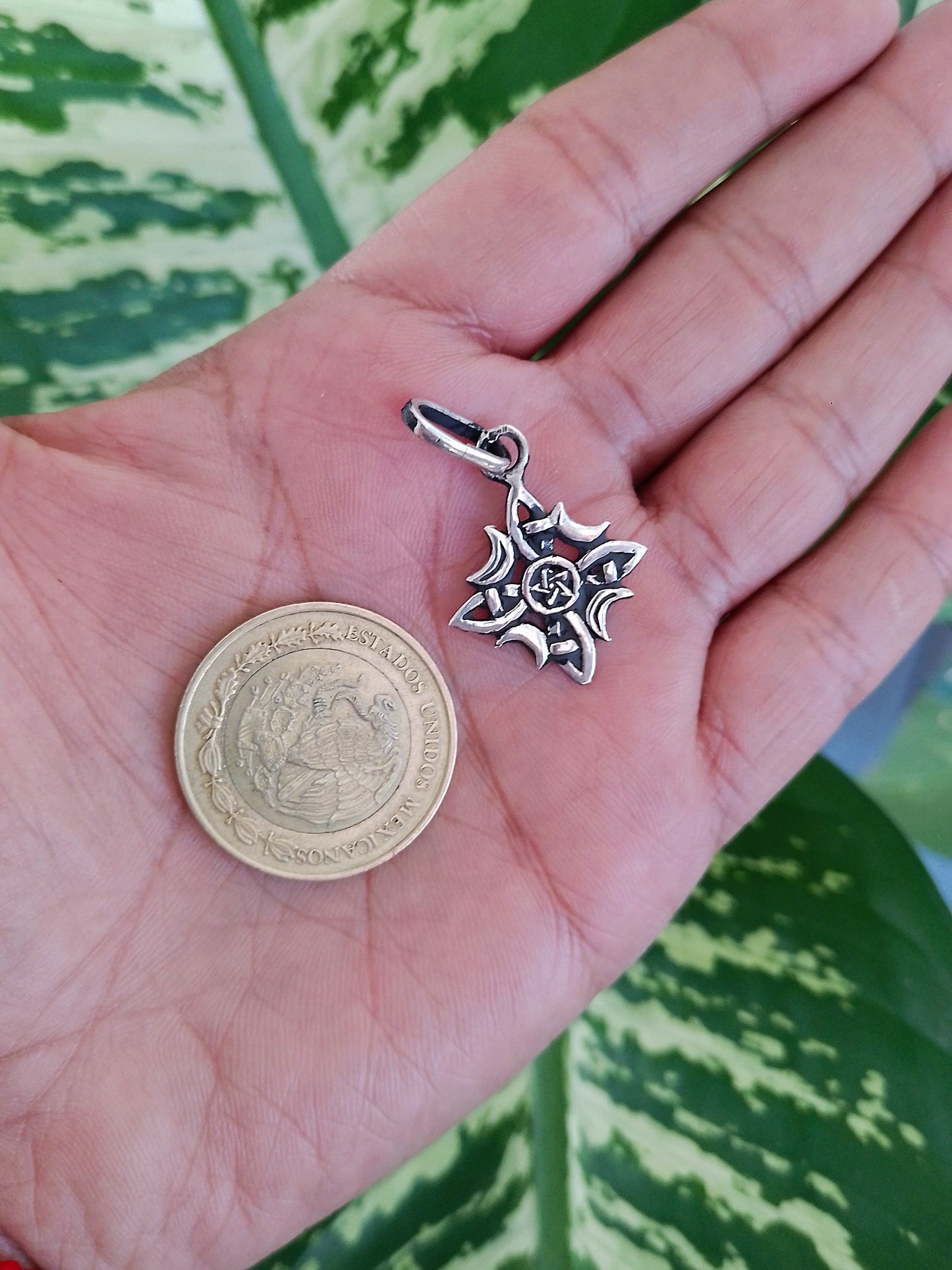 Dije nudo de bruja. Plata mod2