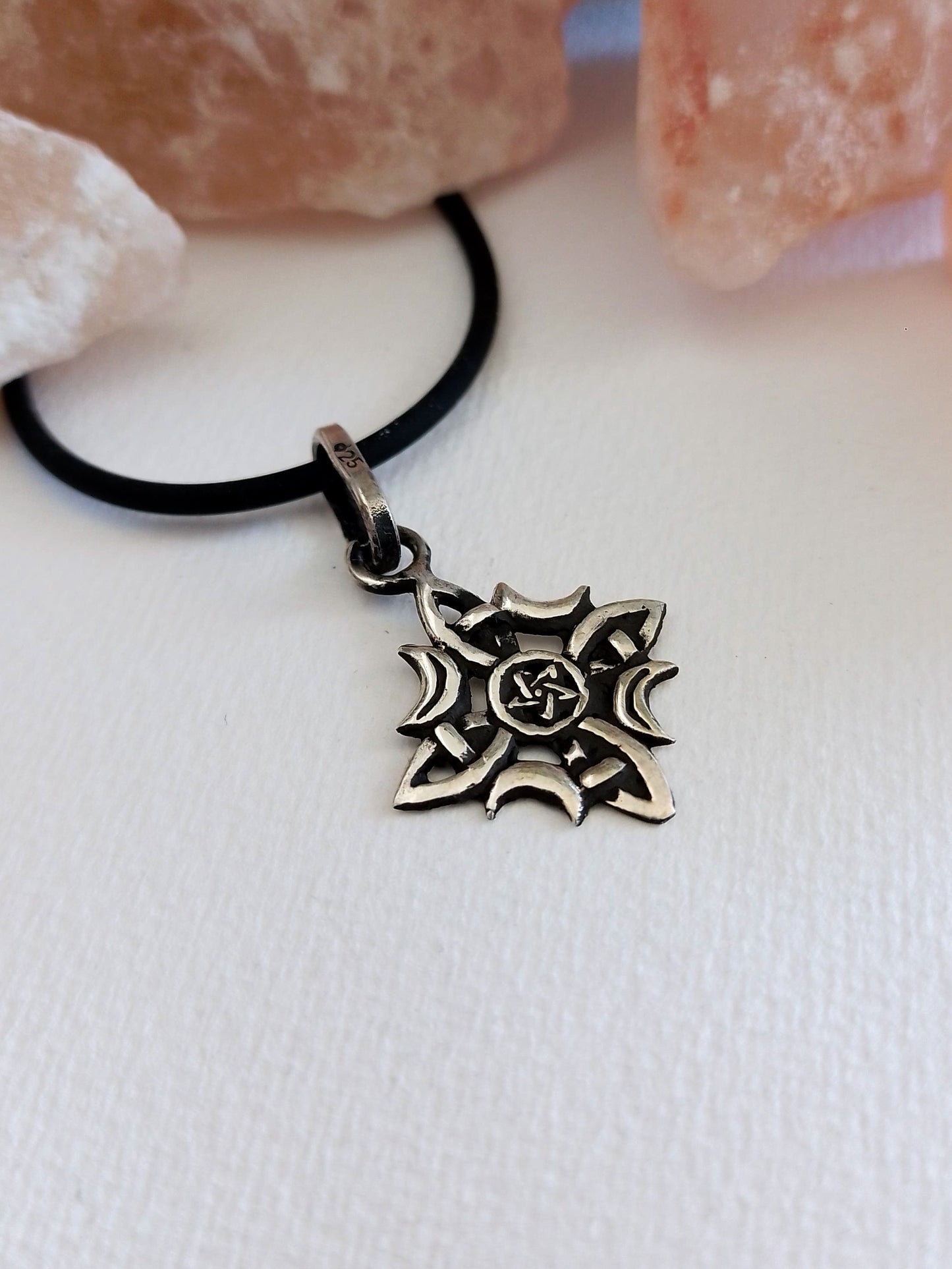 Dije nudo de bruja. Plata mod2