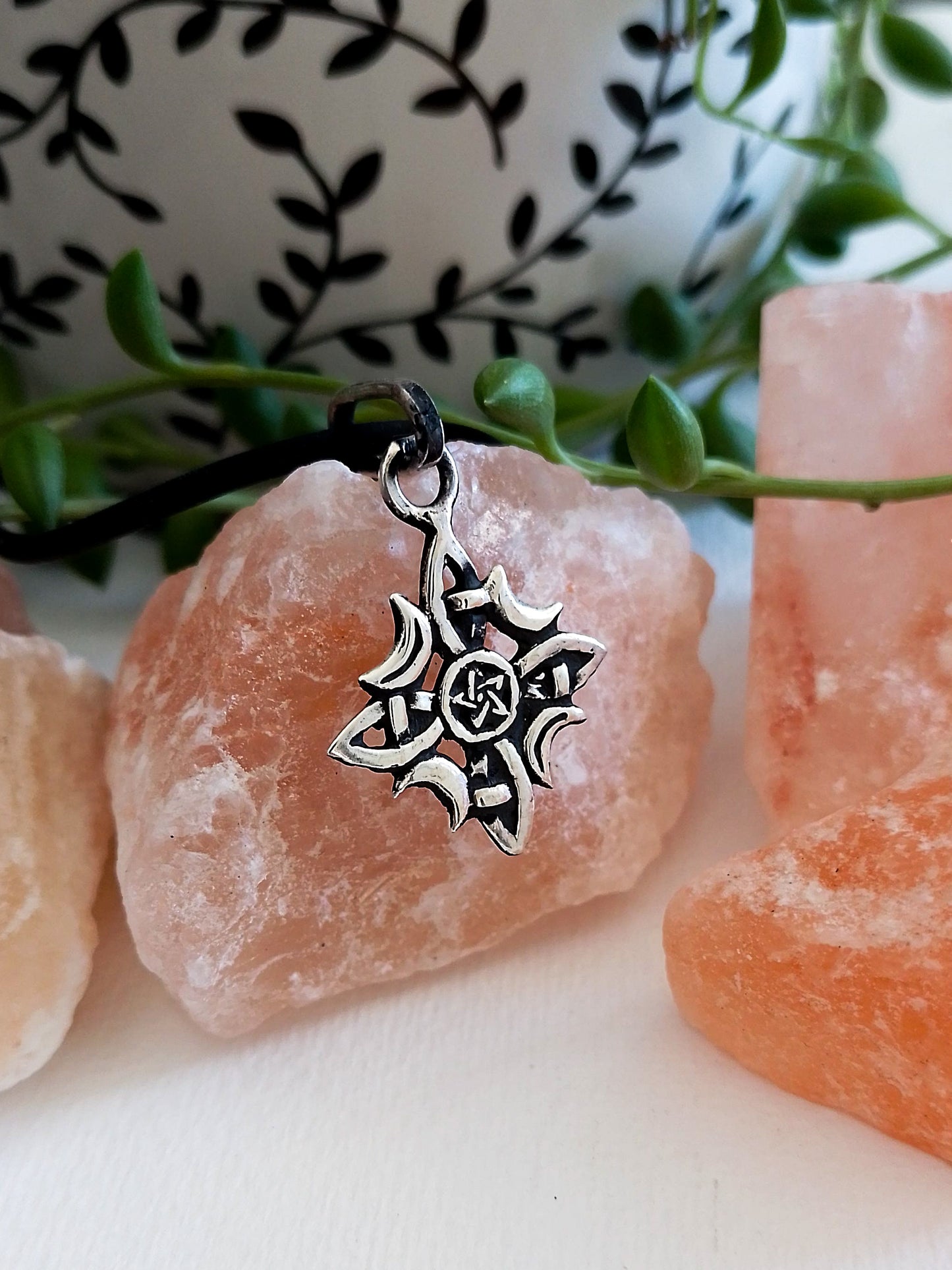 Dije nudo de bruja. Plata mod2