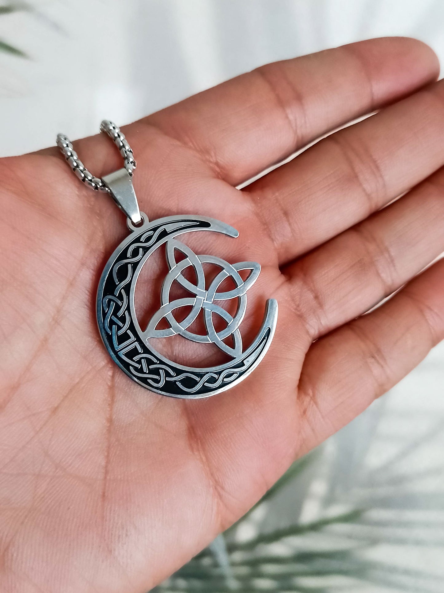 Nudo de bruja luna amuleto dije