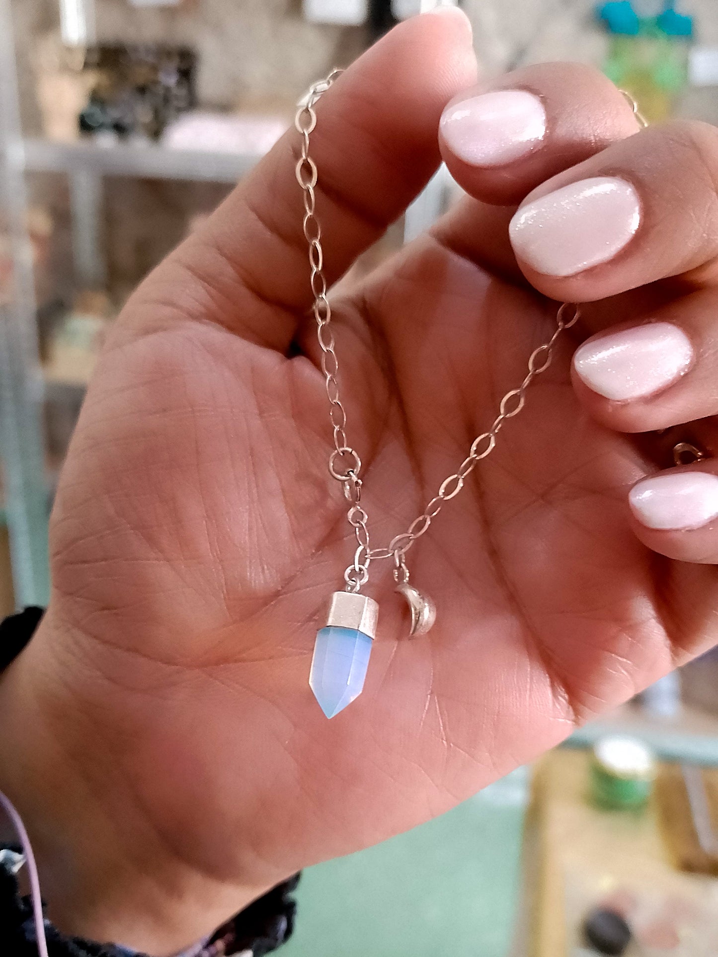 Pulsera de plata con punta de Piedra Luna