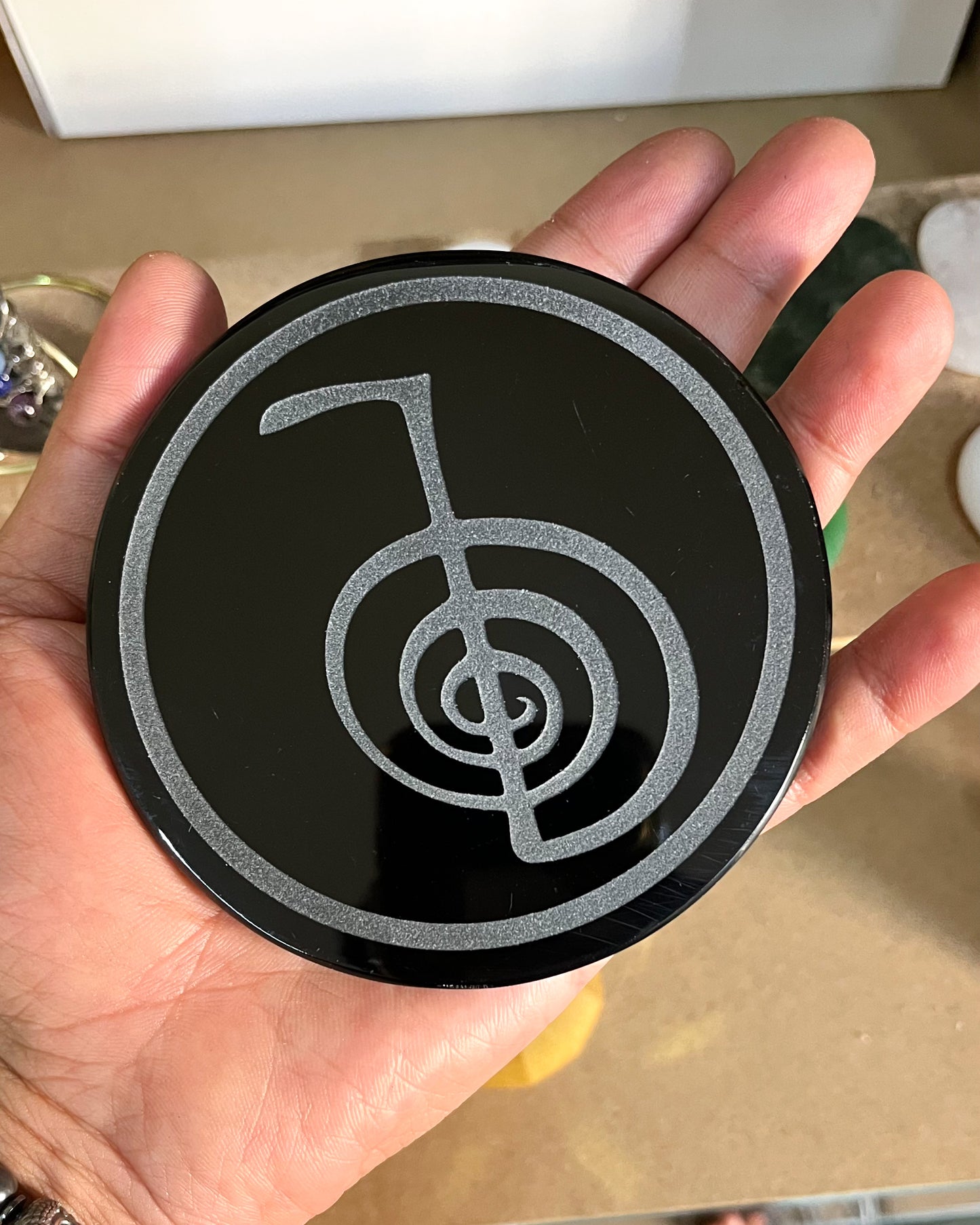 Espejo de obsidiana con Cho Ku Rei