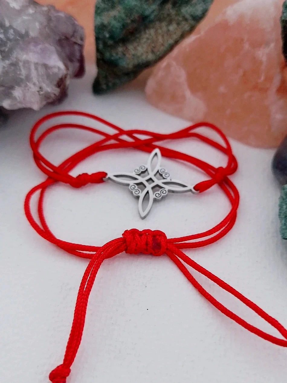 Pulsera hilo rojo - nudo de bruja acero. Mod Plata