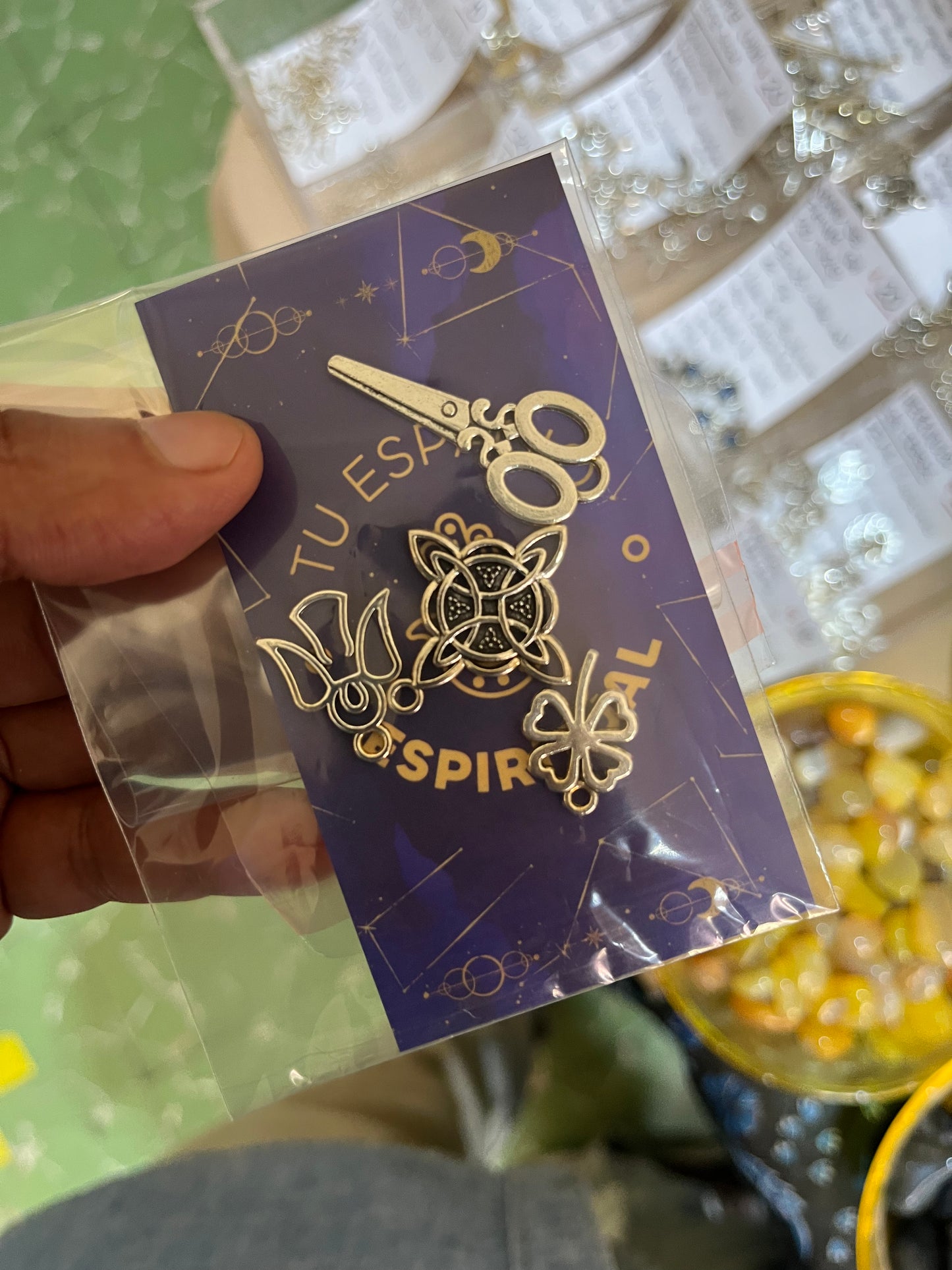 Set Dijes Esotéricos de Protección, Suerte y Abundancia: tijeras, angel, trébol, nudo de bruja.