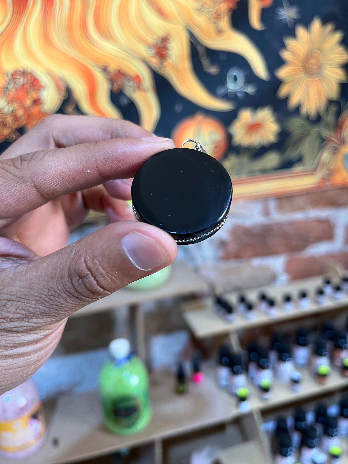 Dije Espejo de obsidiana. chico