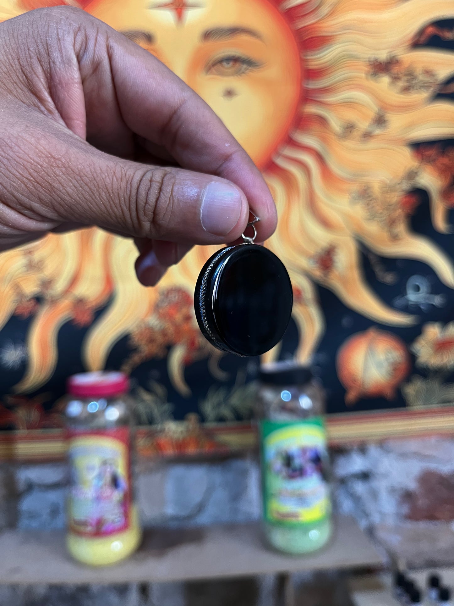 Dije Espejo de obsidiana. chico