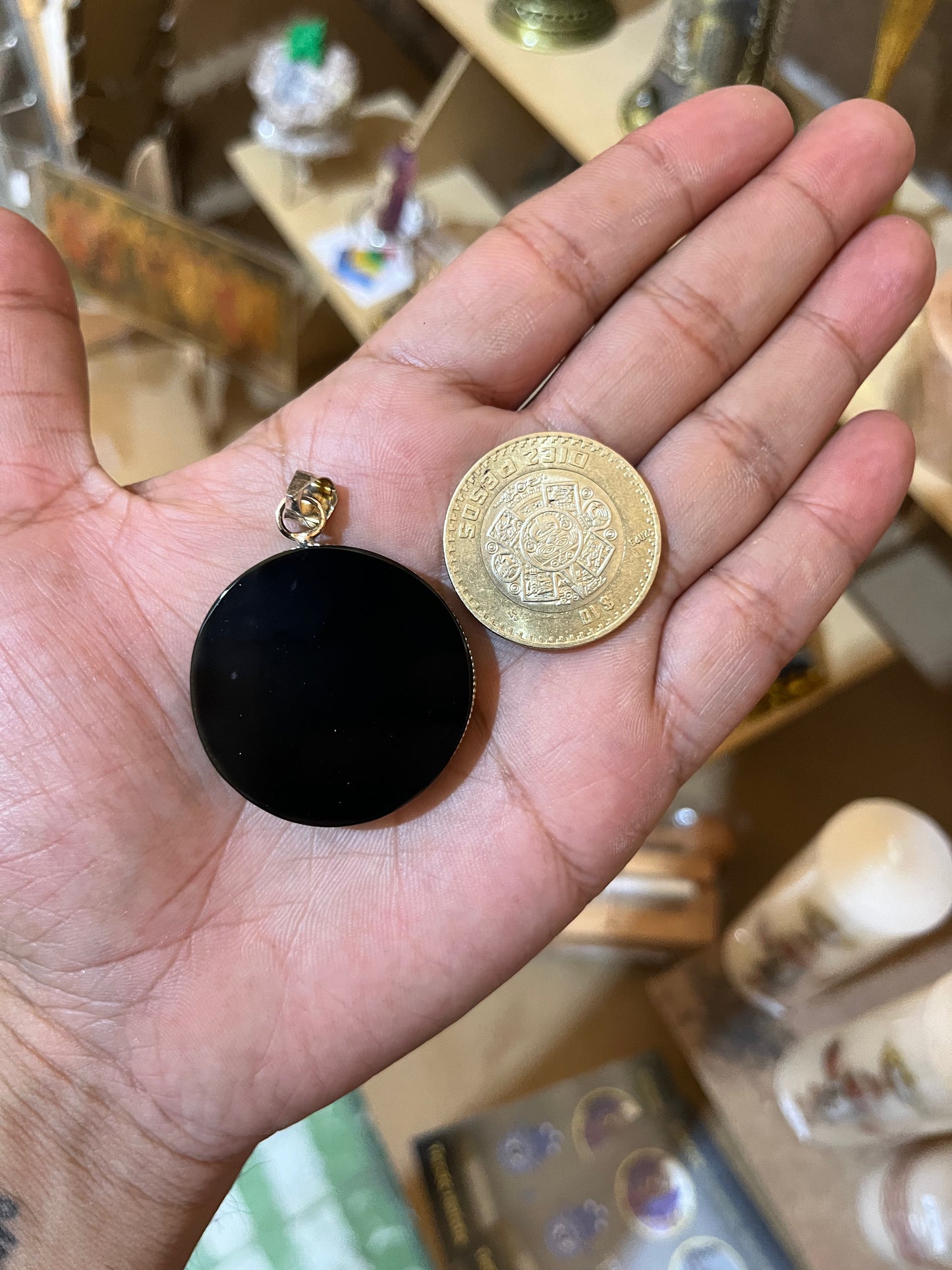 Dije Espejo de obsidiana. Mediano