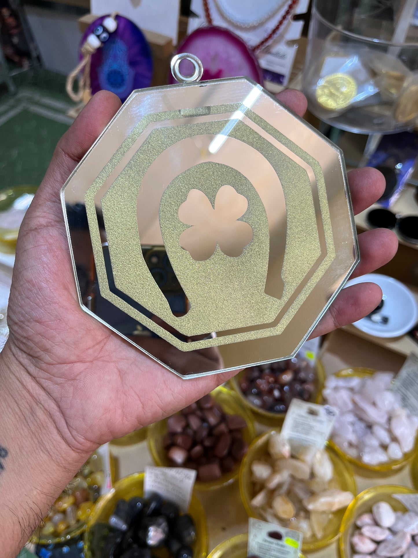 Espejo Octagonal con Herradura y Trébol - Imán de Abundancia y Protección. Mod2