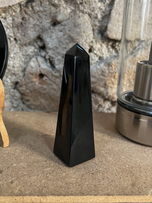 Obelisco de Obsidiana Negra